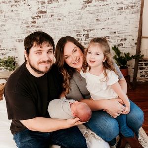 Meet your Posher, Toni